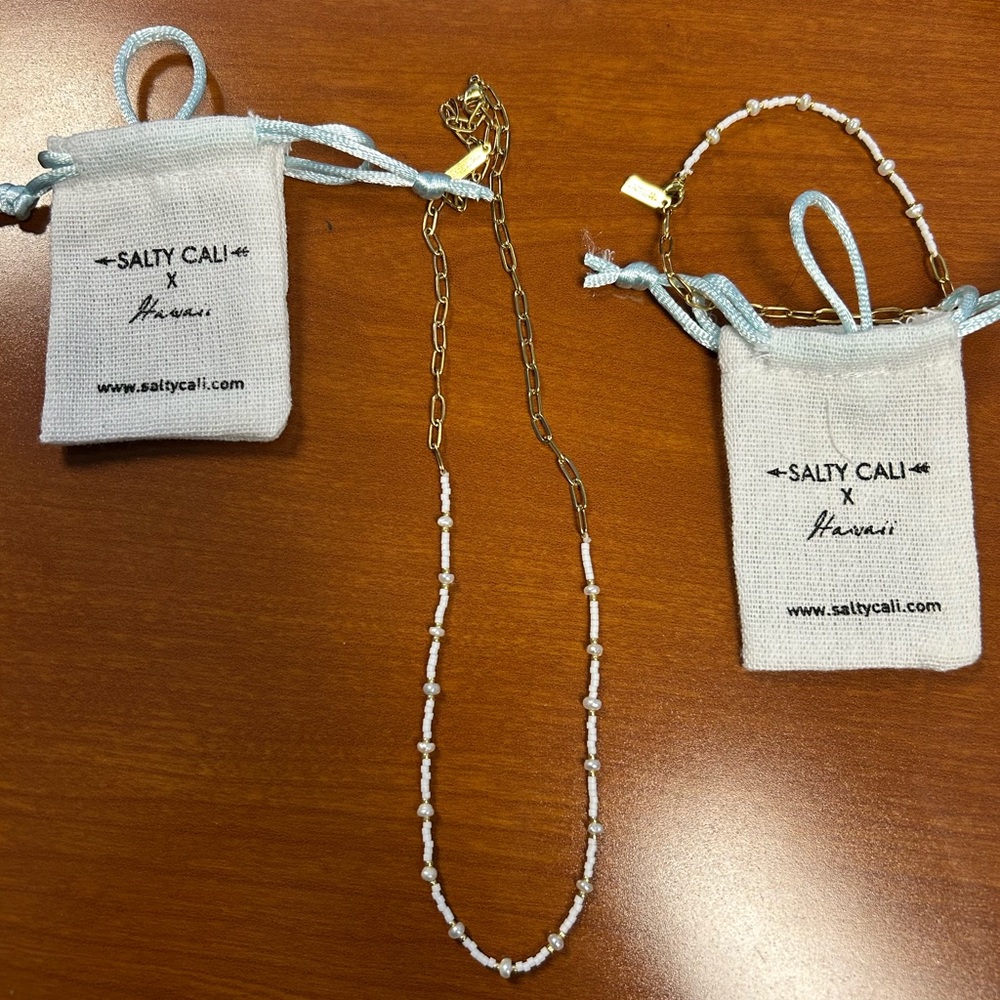 Gold and White Beaded Necklace and matching bracelet